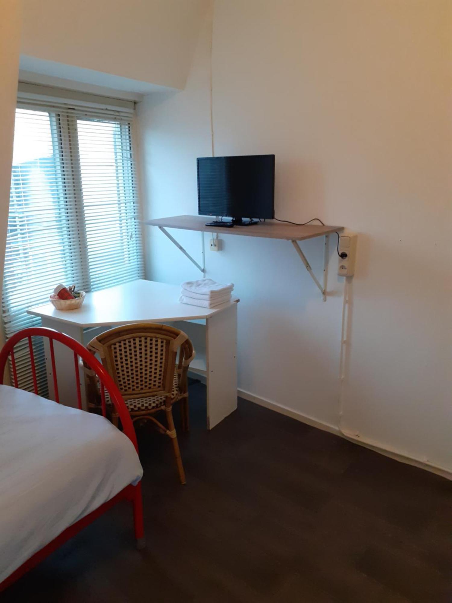 Hostel Pension Tivoli Groninga Camera foto