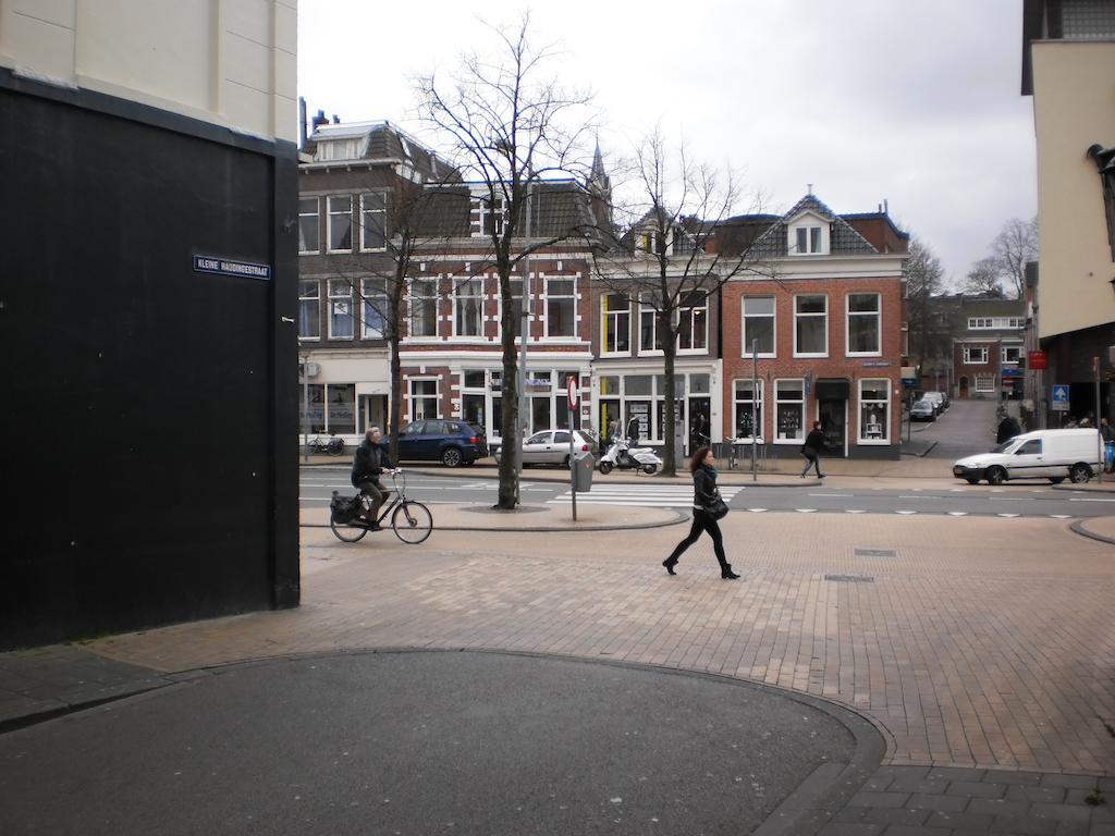 Hostel Pension Tivoli Groninga Esterno foto